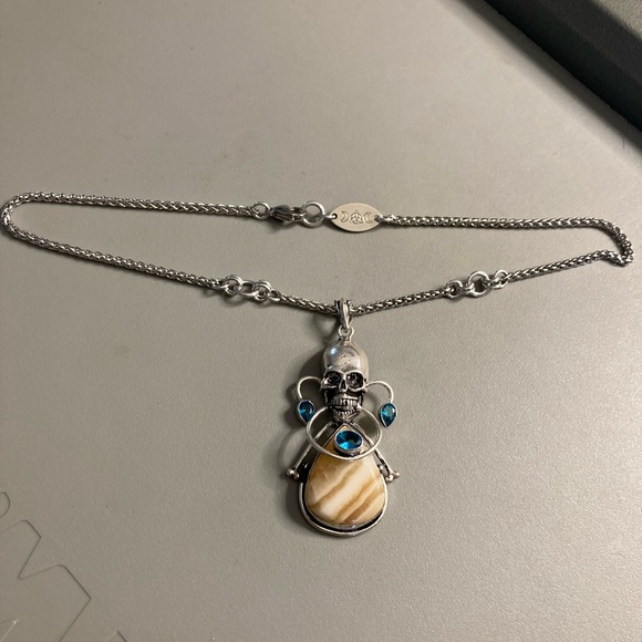 yellow white stripped agate & blue aquamarine stones skull boho goth necklace . - Picture 11 of 12